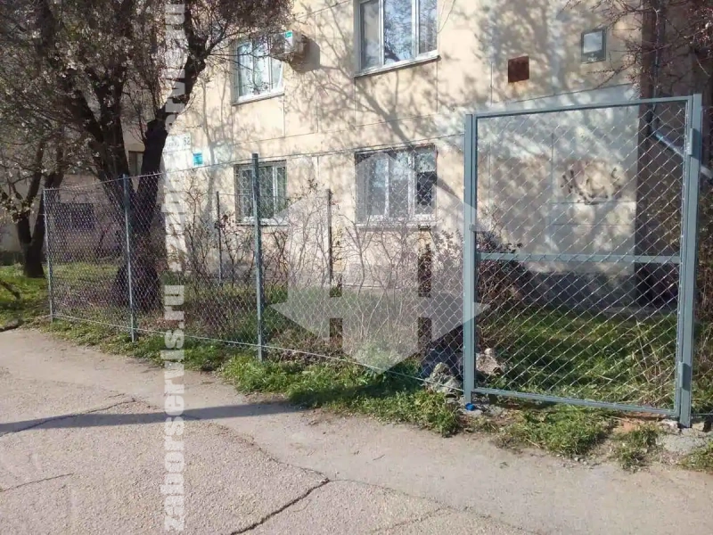 Забор из сетки рабицы с арматурой 59 метров