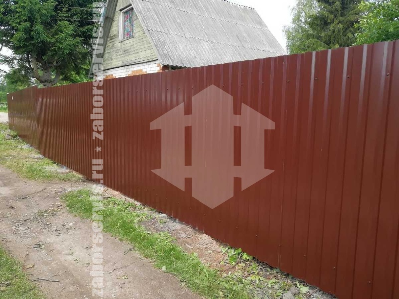 Забор из профнастила с бетонированием столбов 160 метров
