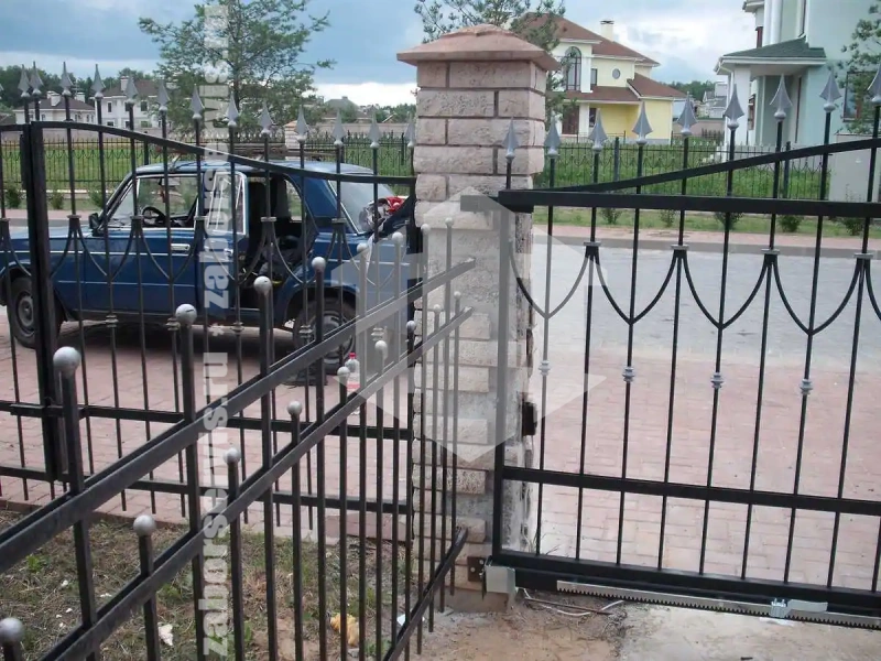 Сварной забор с откатными воротами 90 метров