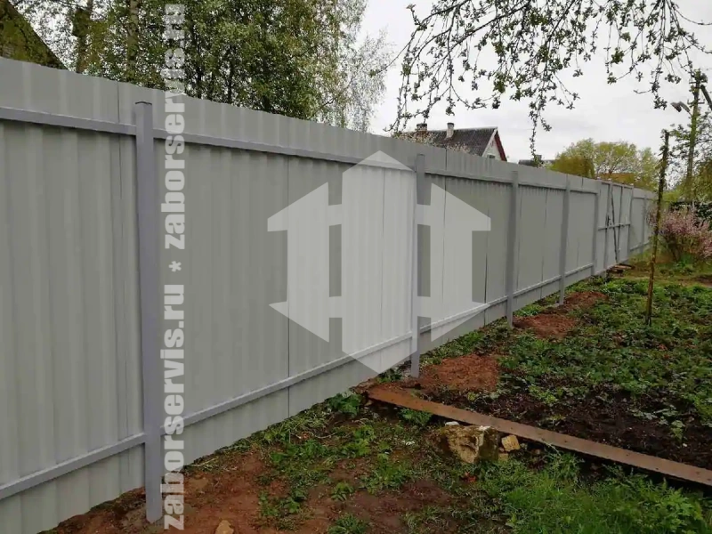 Забор из профнастила с воротам 73 метра