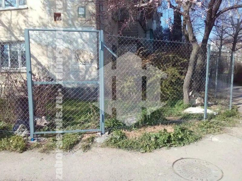 Забор из сетки рабицы с арматурой 59 метров