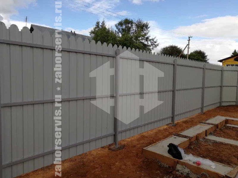 Забор из профнастила с бетонированием столбов 14 соток